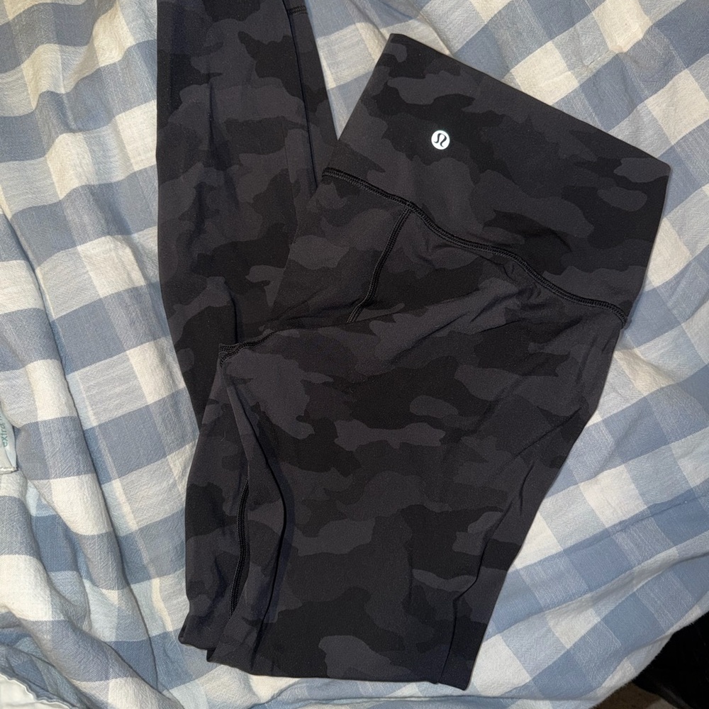 Lululemon camo full length leggings